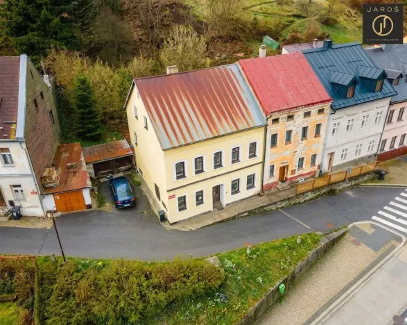 Prodej ubytování, Jáchymov, náměstí Republiky, 249 m2