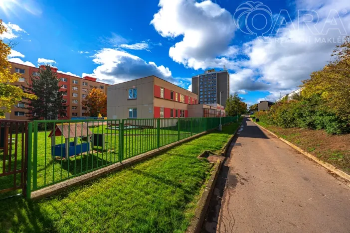 Pronájem bytu 2+kk, Ústí nad Labem - Severní Terasa, Rabasova, 42 m2