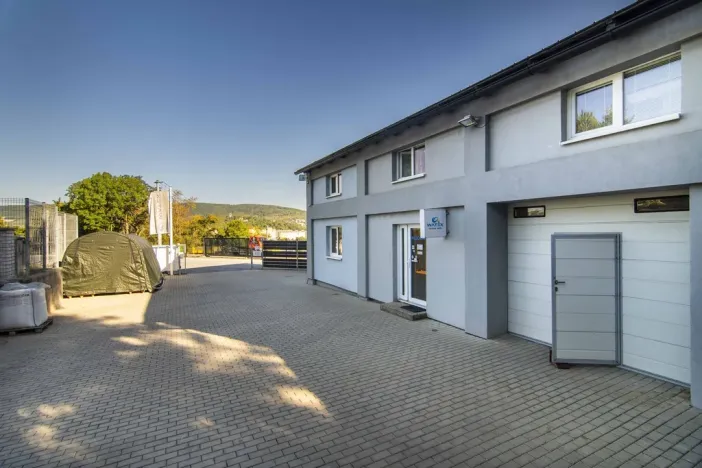 Prodej kanceláře, Beroun - Beroun-Zavadilka, Na Ratince, 228 m2