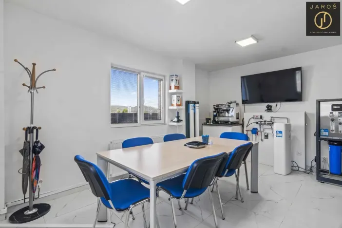 Prodej kanceláře, Beroun - Beroun-Zavadilka, Na Ratince, 228 m2