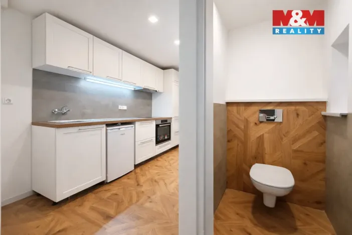 Pronájem bytu 1+1, Trutnov - Horní Předměstí, Žižkova, 35 m2