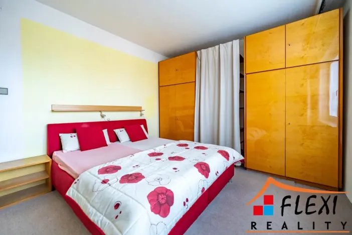 Prodej bytu 3+kk, Ostrava - Výškovice, Staňkova, 71 m2