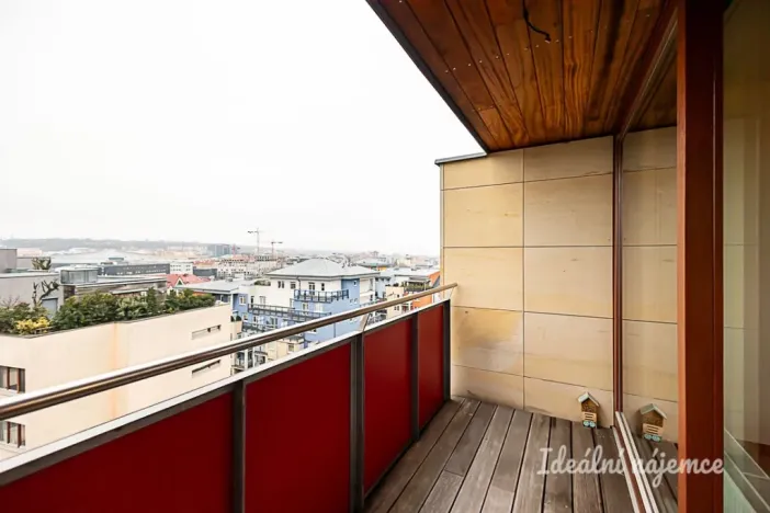 Pronájem bytu 2+kk, Praha, Podnádražní, 55 m2