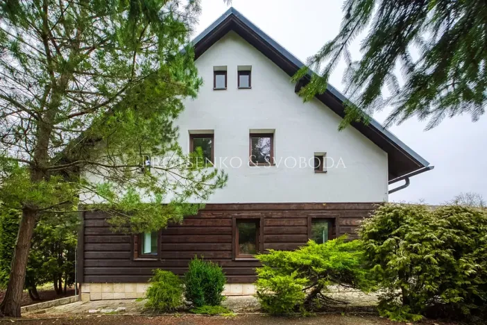 Prodej apartmánu, Prosečné, 349 m2