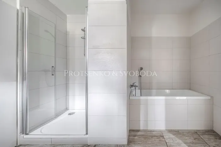 Prodej apartmánu, Prosečné, 349 m2