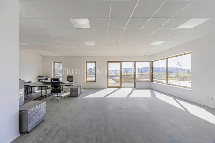 Pronájem kanceláře, Velká Bíteš, 937 m2