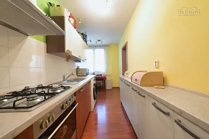 Prodej bytu 3+1, Třemošná, Sídliště, 64 m2