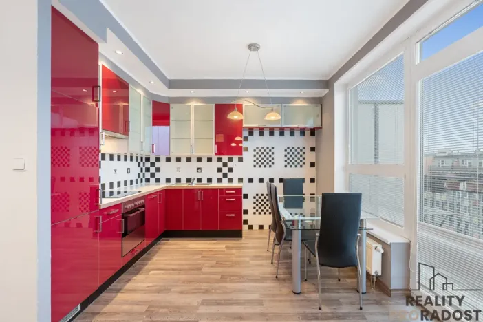 Pronájem bytu 3+kk, Praha - Vysočany, Pod Harfou, 63 m2