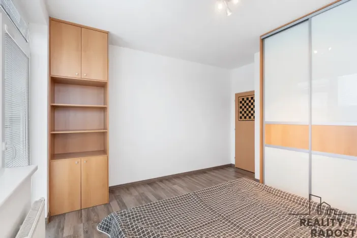 Pronájem bytu 3+kk, Praha - Vysočany, Pod Harfou, 63 m2