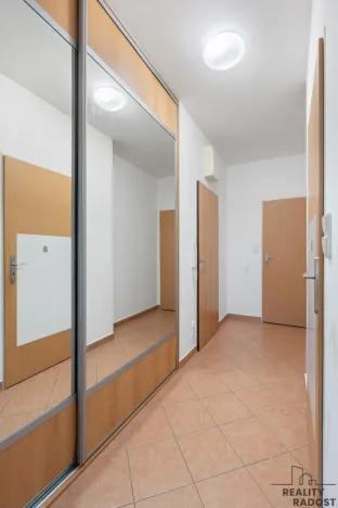 Pronájem bytu 3+kk, Praha - Vysočany, Pod Harfou, 63 m2