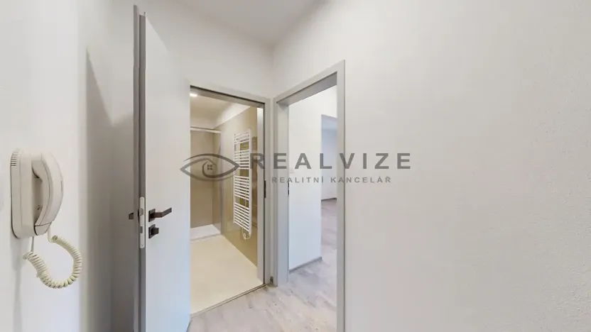 Pronájem bytu 2+kk, České Budějovice, Puklicova, 32 m2