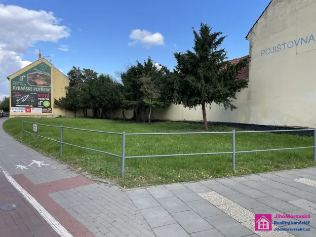 Prodej pozemku pro bydlení, Břeclav, náměstí T. G. Masaryka, 864 m2