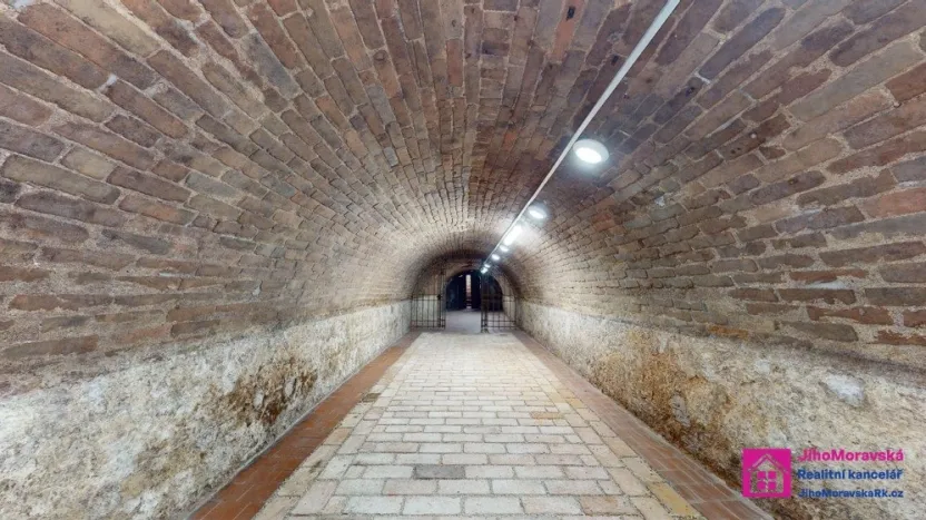 Prodej vinného sklepa, Valtice, Střelecká, 74 m2