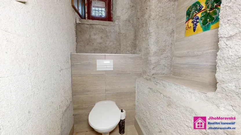 Prodej vinného sklepa, Valtice, Střelecká, 74 m2