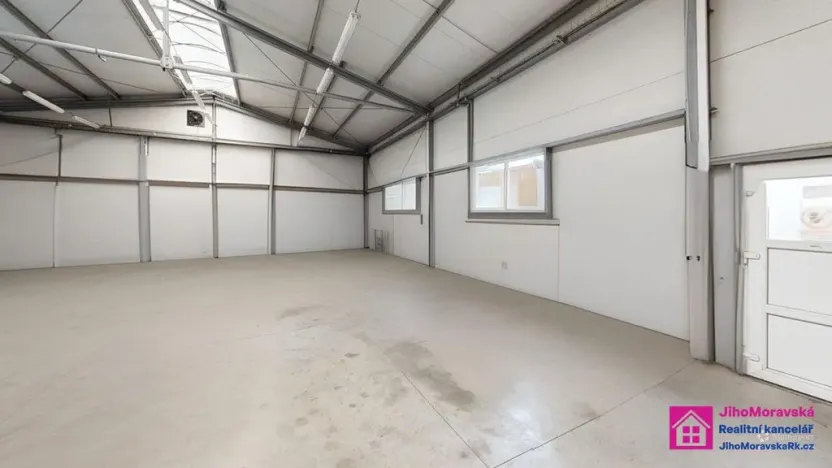 Pronájem skladu, Hodonín, Velkomoravská, 200 m2