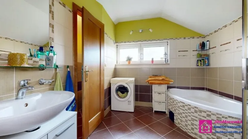 Prodej bytu 4+1, Břeclav, Fintajslova, 106 m2