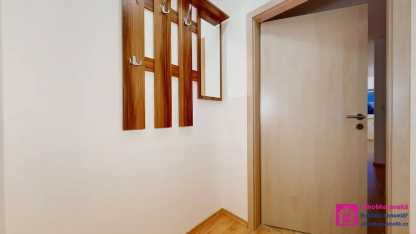 Pronájem bytu 2+kk, Břeclav, třída 1. máje, 57 m2