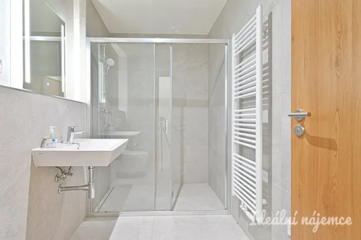 Pronájem bytu 1+kk, Brno - Komárov, Dornych, 30 m2