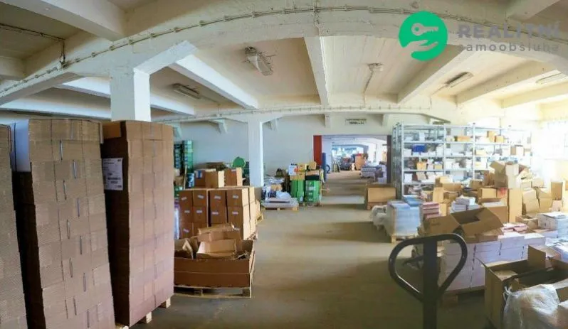 Pronájem skladu, Praha - Holešovice, 405 m2