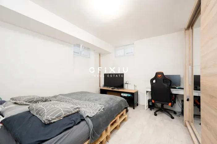 Pronájem bytu 2+kk, Brno, Hostislavova, 43 m2