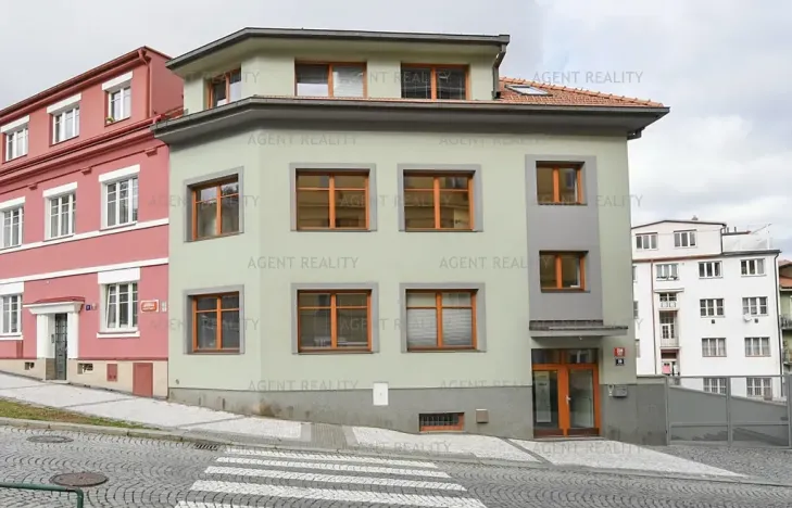 Pronájem bytu 3+kk, Praha - Břevnov, Za Strahovem, 56 m2