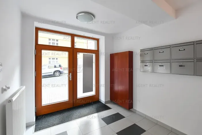 Pronájem bytu 3+kk, Praha - Břevnov, Za Strahovem, 56 m2