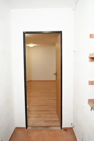 Pronájem bytu 1+1, Praha - Nusle, Družstevní, 36 m2