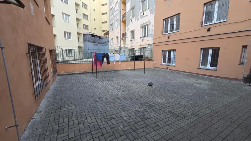 Pronájem bytu 1+1, Praha - Nusle, Družstevní, 36 m2