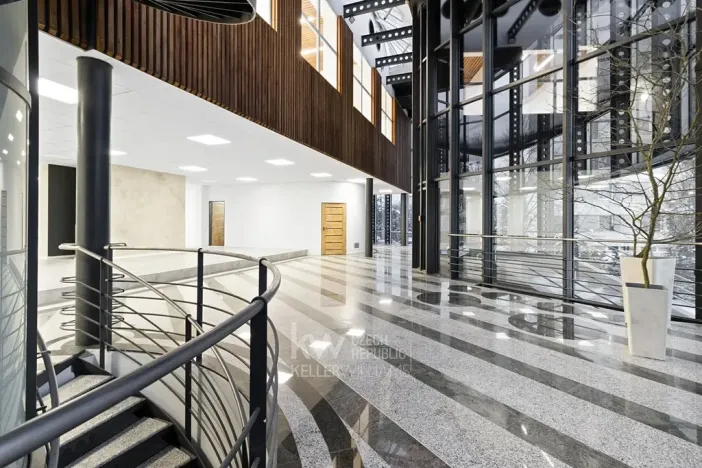 Pronájem obchodního prostoru, Tábor, Berlínská, 427 m2