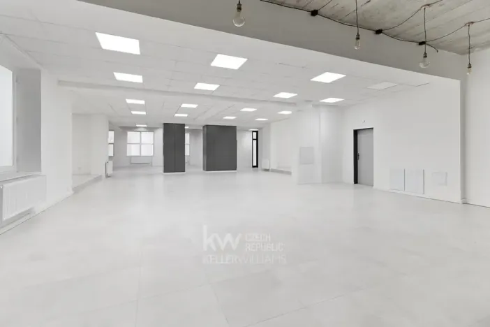 Pronájem obchodního prostoru, Tábor, Berlínská, 1073 m2