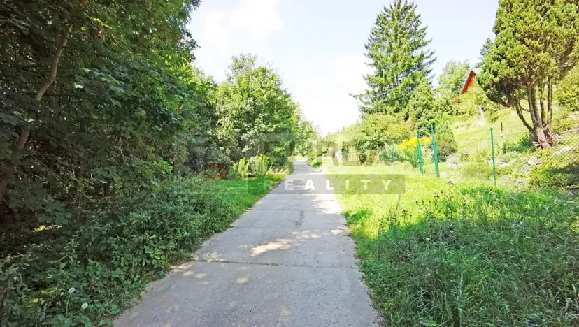 Prodej zahrady, Kralupy nad Vltavou, Lobeč, 346 m2