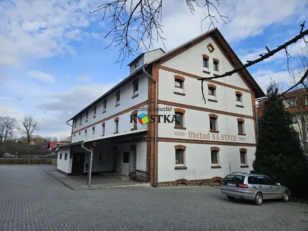 Pronájem kanceláře, Suchdol nad Odrou, Komenského, 1 m2