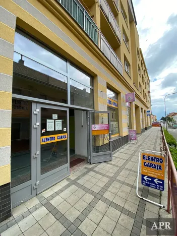 Pronájem obchodního prostoru, Uherský Brod, Bří Lužů, 130 m2