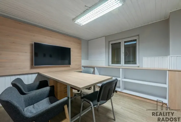 Prodej obchodního prostoru, Kozolupy, 8348 m2