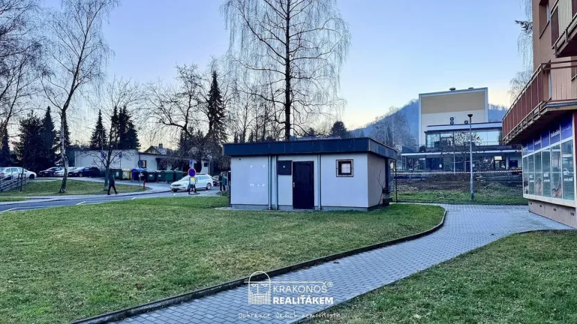 Pronájem obchodního prostoru, Kopřivnice, Obránců míru, 26 m2