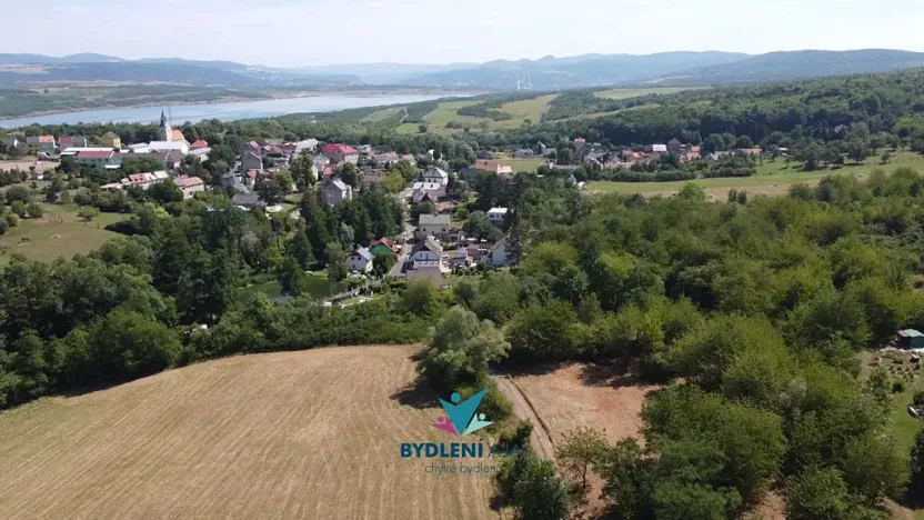 Prodej pozemku pro bydlení, Chabařovice, 1674 m2