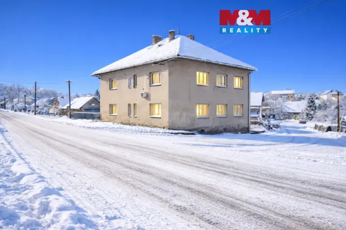 Prodej bytu 2+1, Újezd pod Troskami, 65 m2