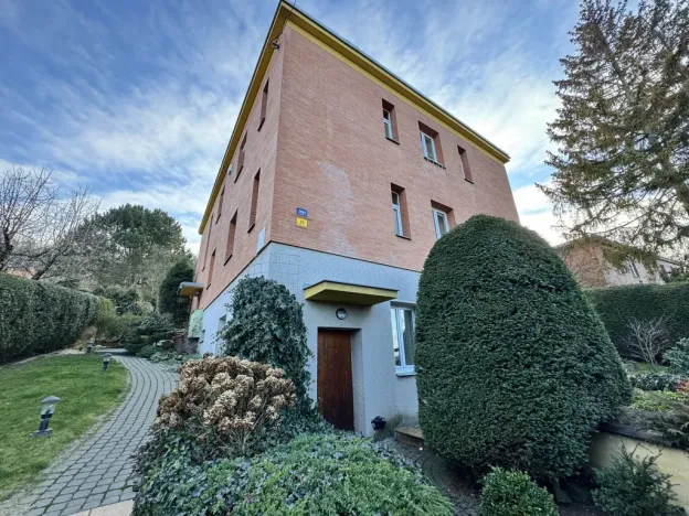 Pronájem bytu 2+kk, Zlín, Bratří Sousedíků, 45 m2