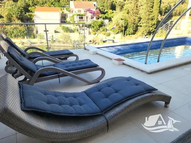 Prodej vily, Žrnovo, Chorvatsko, 240 m2