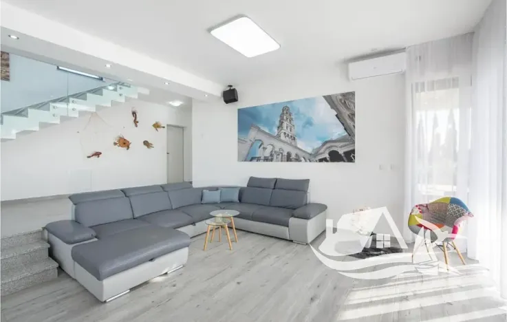 Prodej vily, Split, Chorvatsko, 195 m2