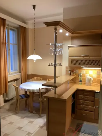 Prodej bytu 3+1, Praha - Nové Město, Ve Smečkách, 75 m2