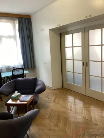 Prodej bytu 3+1, Praha - Nové Město, Ve Smečkách, 75 m2