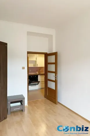 Pronájem bytu 2+1, Praha - Holešovice, U Uranie, 52 m2