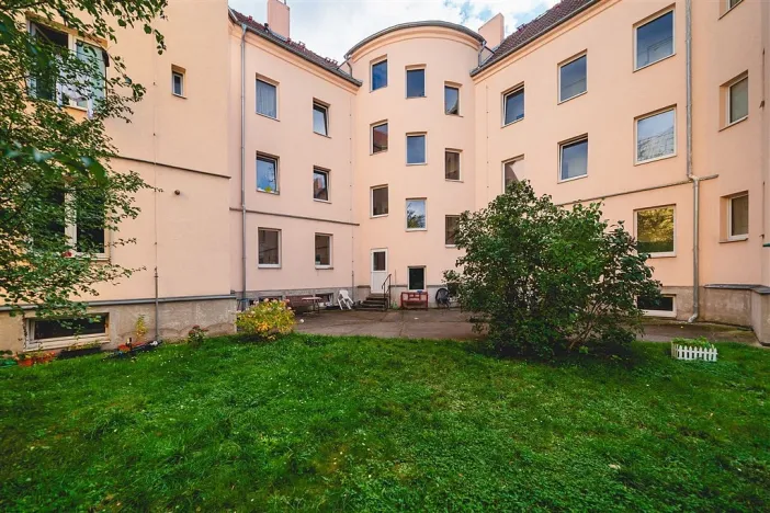 Pronájem bytu 1+1, Plzeň - Doubravka, Masarykova, 44 m2