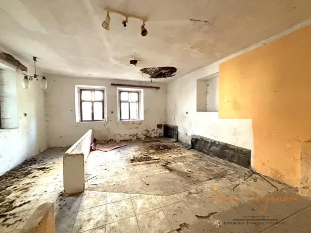 Prodej rodinného domu, Zvěstov, 150 m2