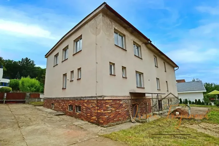 Prodej pozemku pro bydlení, Lštění, Míru, 1933 m2