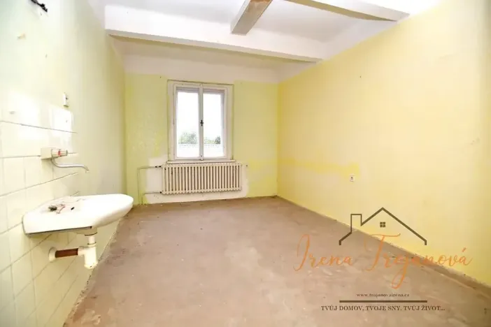 Prodej vícegeneračního domu, Lštění, Míru, 480 m2