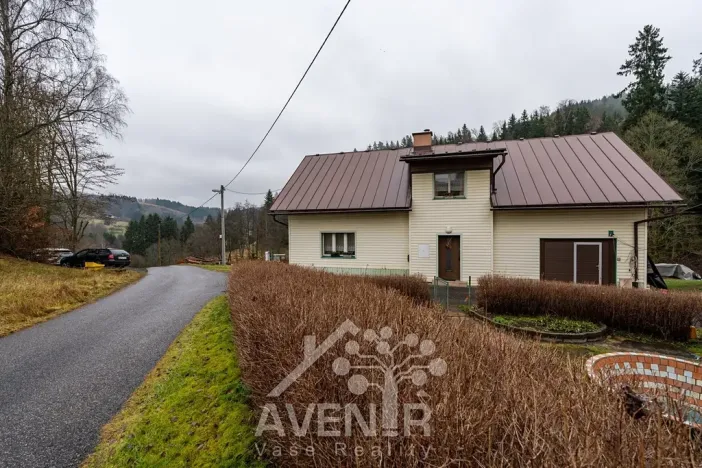 Prodej rodinného domu, Bozkov, 244 m2