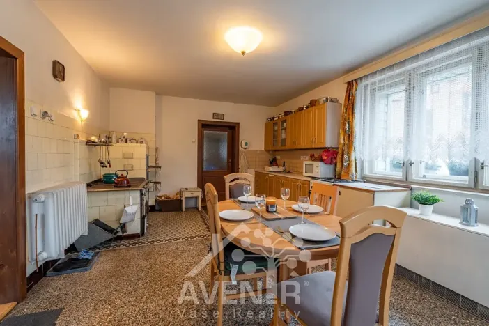 Prodej rodinného domu, Bozkov, 244 m2