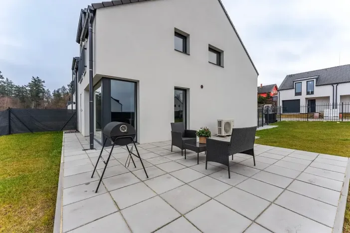 Prodej rodinného domu, Chocerady, 163 m2